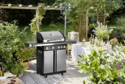 Gassgrill Rexon 4.1 med kokeplate på sidebordet-Landmann New