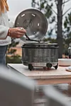 Grill Premier+ gass 30 mBar-Cobb New