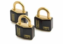 Hengelås T84MB/30 sort nautic i messing triple-Abus Outlet