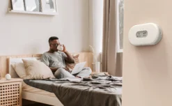 Luftkvalitetsmåler View Plus med 7 sensorer-Airthings