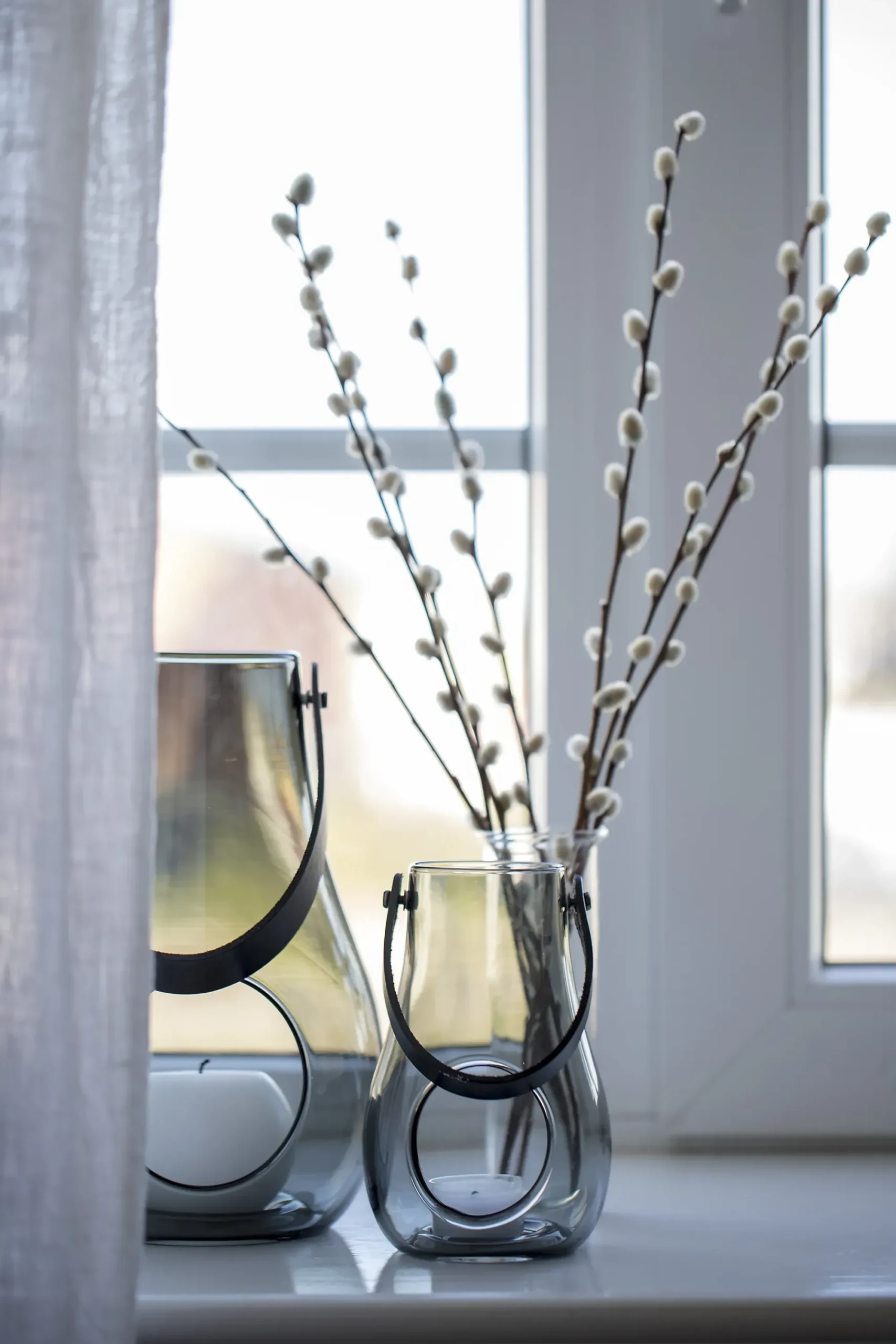 Lykt med hank Design With Light smoke 25cm-Holmegaard Hot