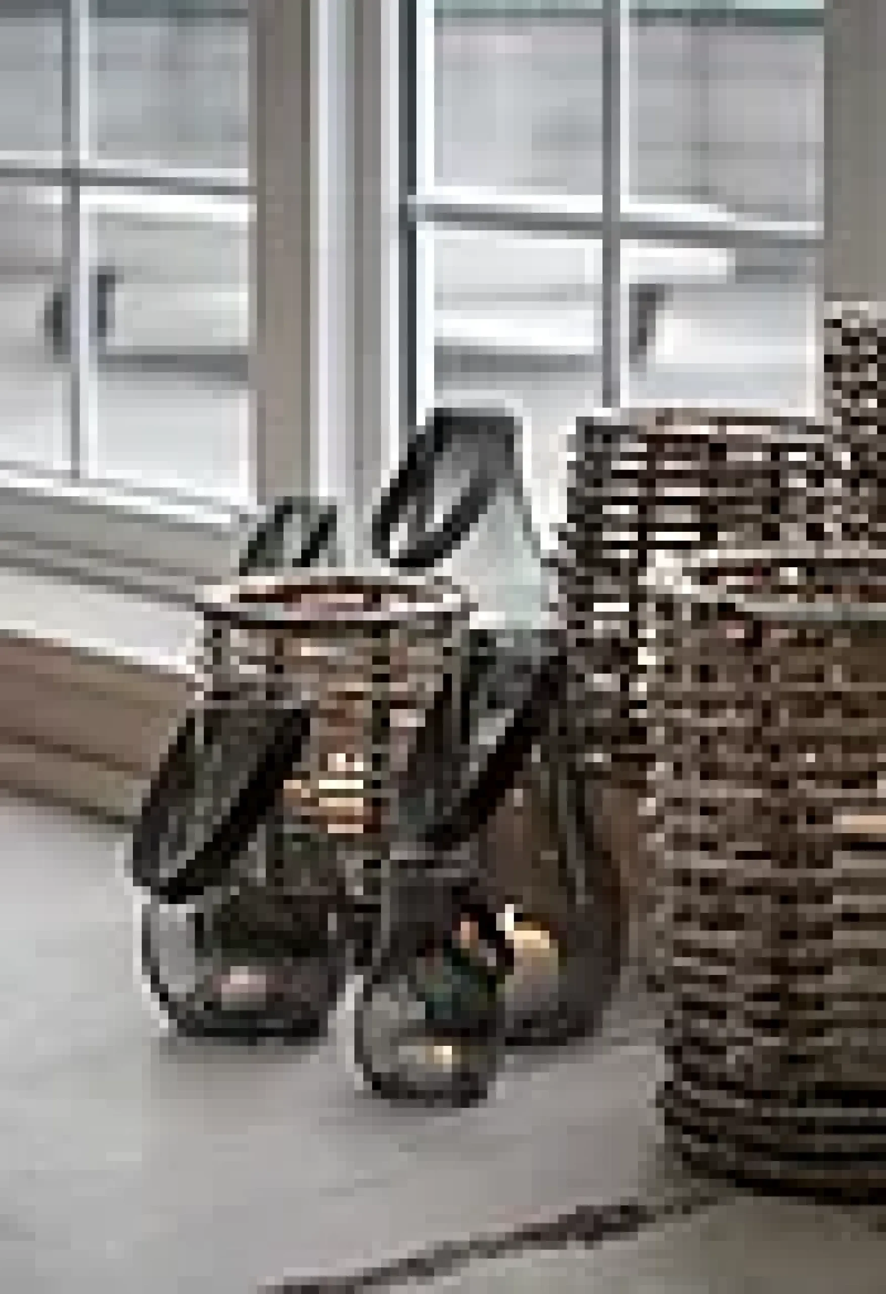 Lykt med hank Design With Light smoke 16cm-Holmegaard Best