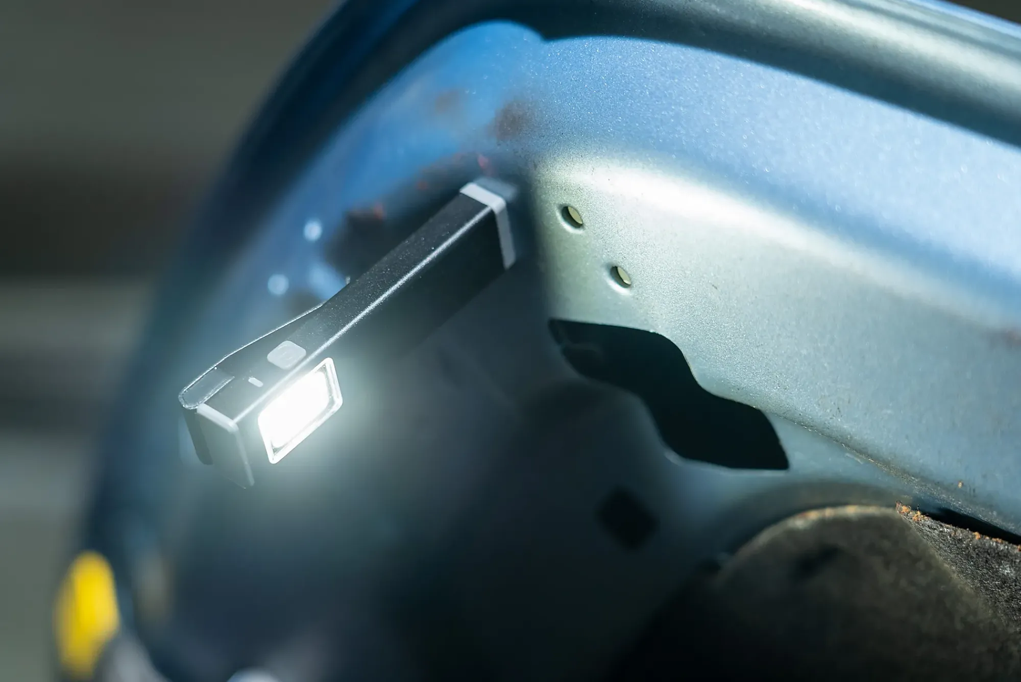 Minilykt oppladbar 500lm med magnet-Ansmann