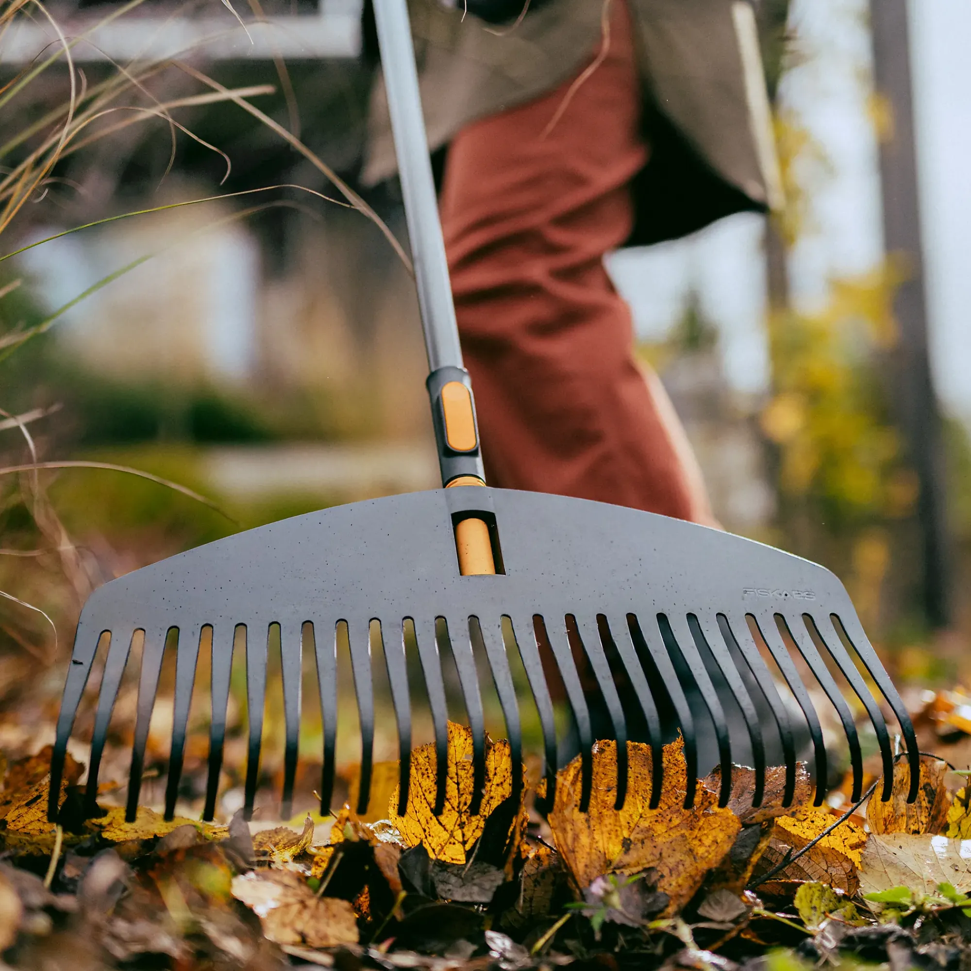 OneClick løvrive L hode-Fiskars Clearance