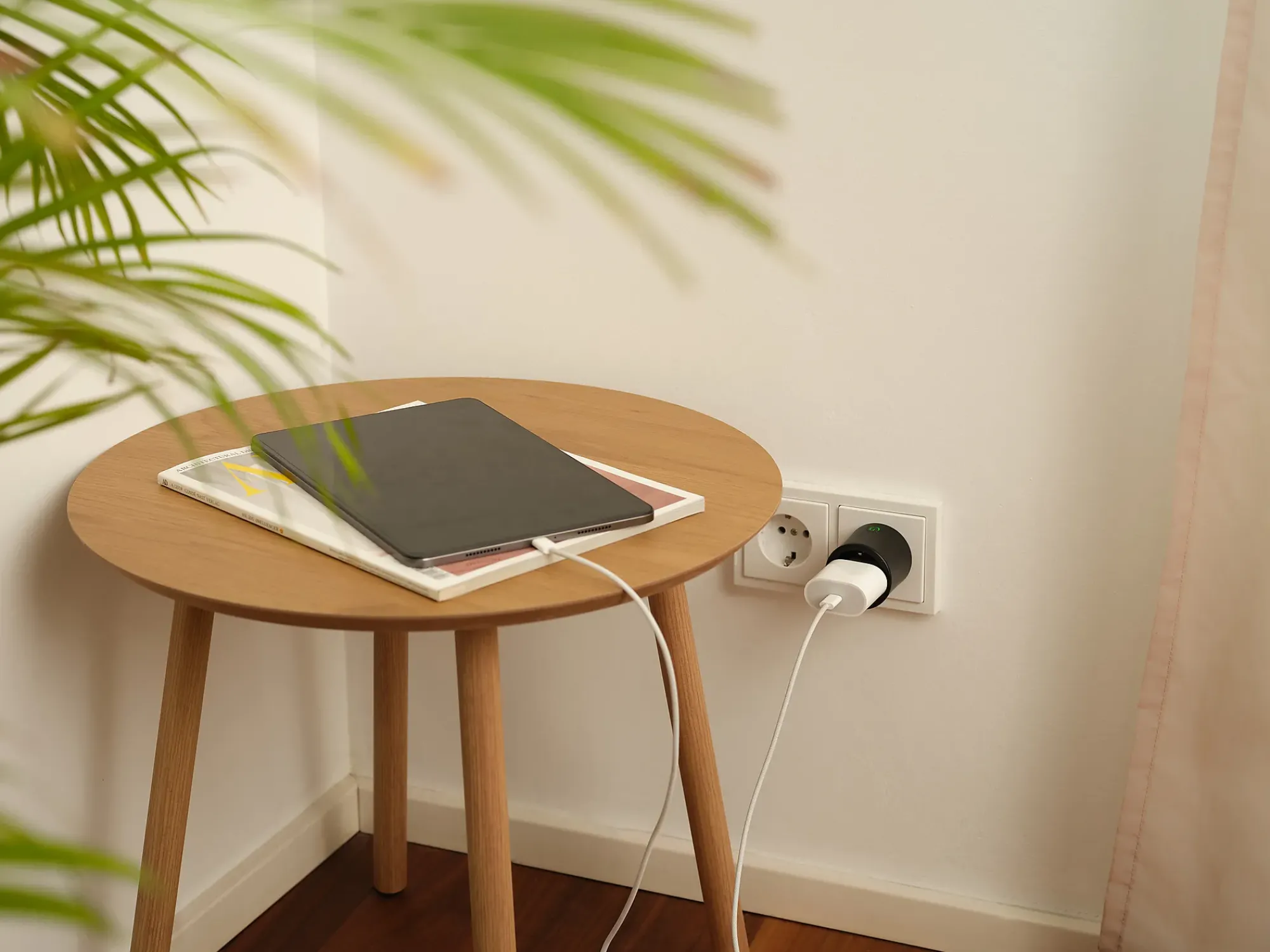 Smart Plugg wifi matter Innendørs Sort-Osram