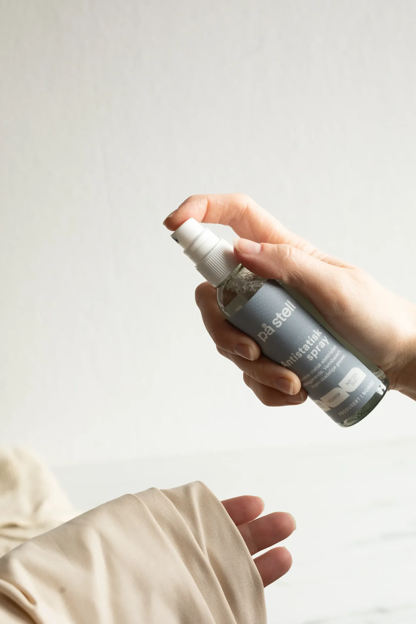 Spray Anitistatisk - fjerner/hindrer statisk elektrisitet-På stell Outlet