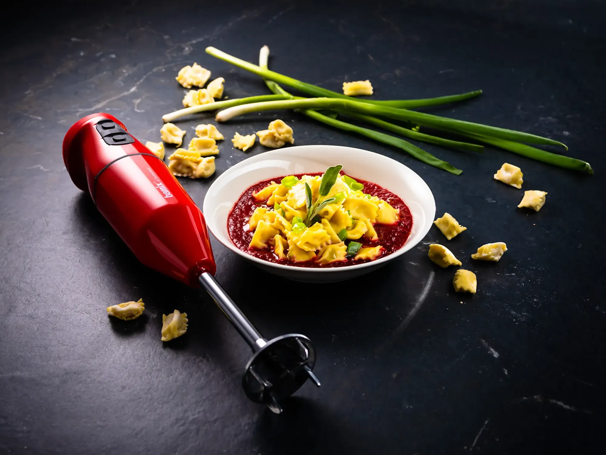 STAVMIKSER CORDLESS PLUS 10,8V RØD-Bamix Hot