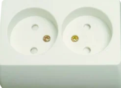 STIKKONTAKT DOBBEL U/JORD UTENPÅL-Valux Clearance