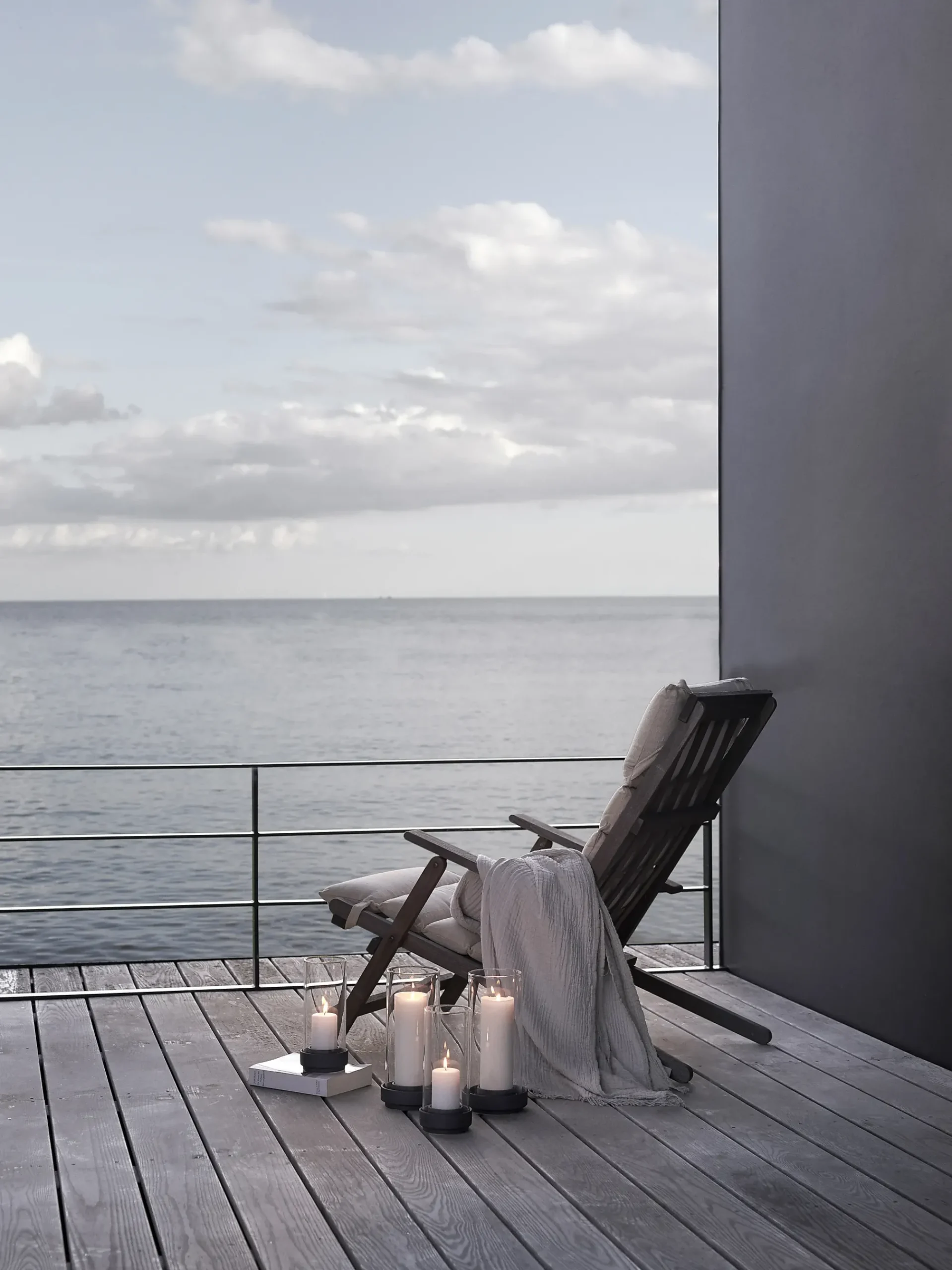 Stormlykt Hurricane 28,5cm-Stelton Hot